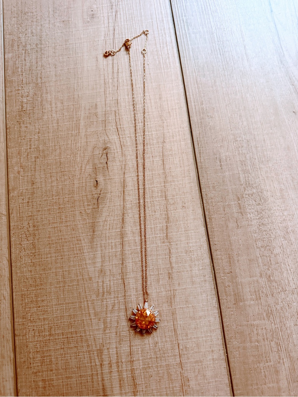 kate spade Gold Sunburst Pendant Necklace with Citrine Center